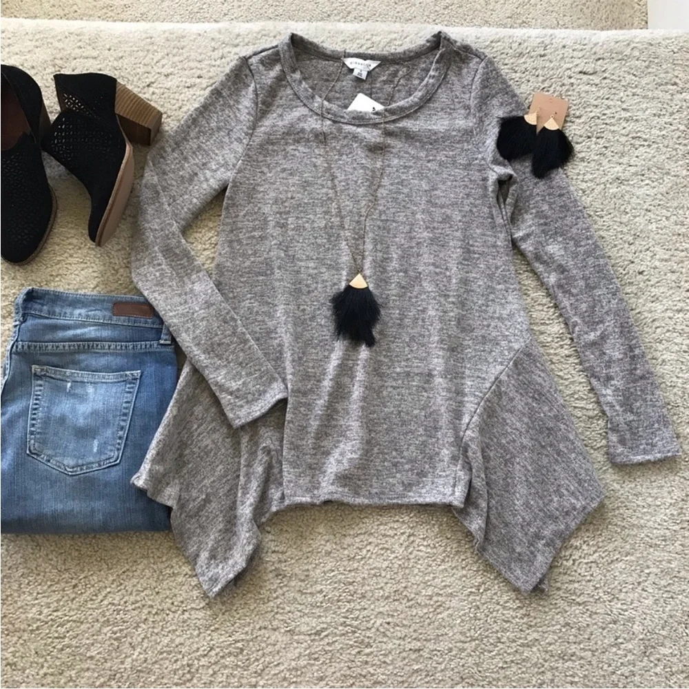 Grey Handkerchief Hem Tunic Top - Picture 1 of 8